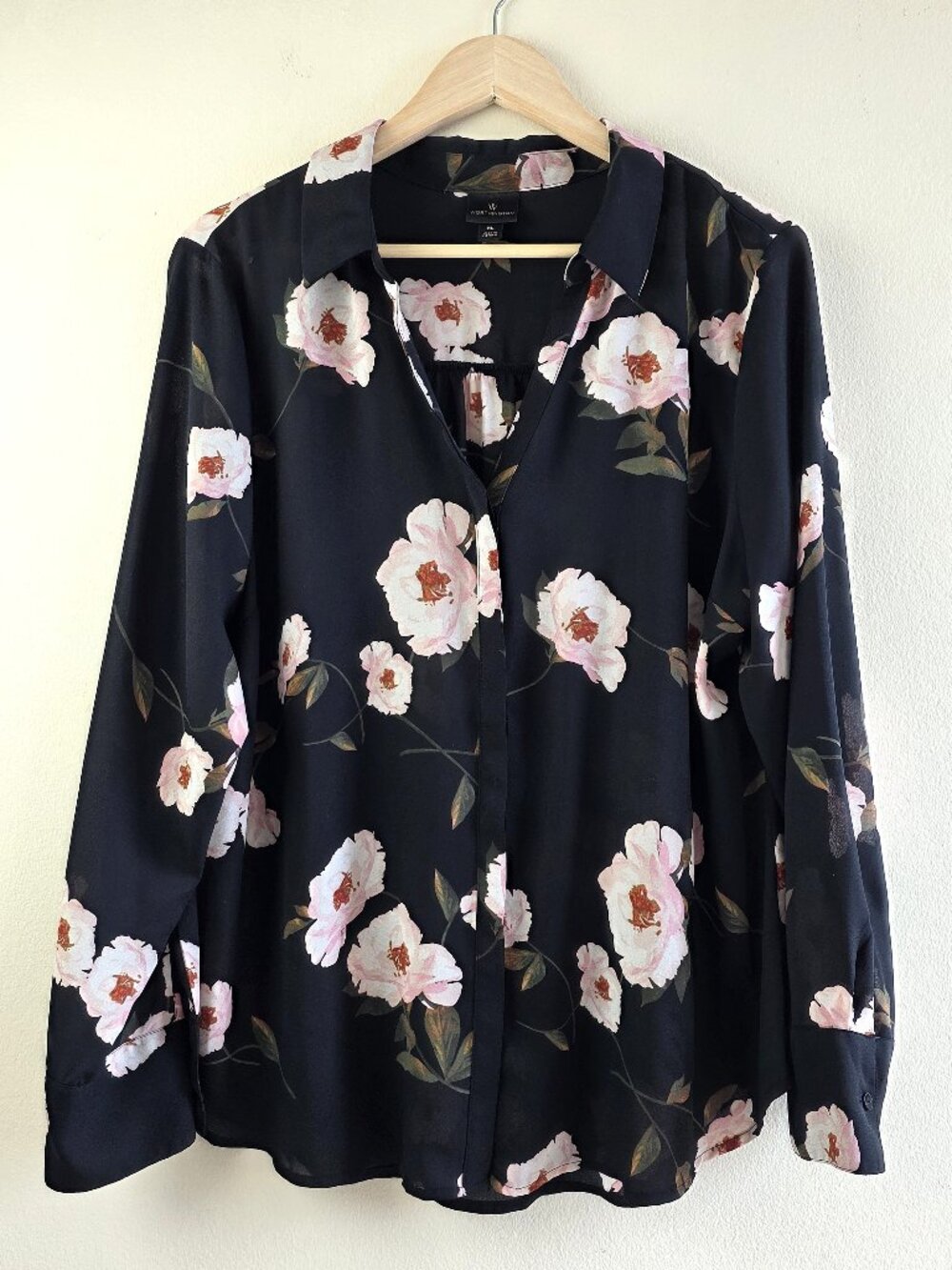 Worthington Black Floral Flowy Blouse XL Long Sleeve Career Romantic